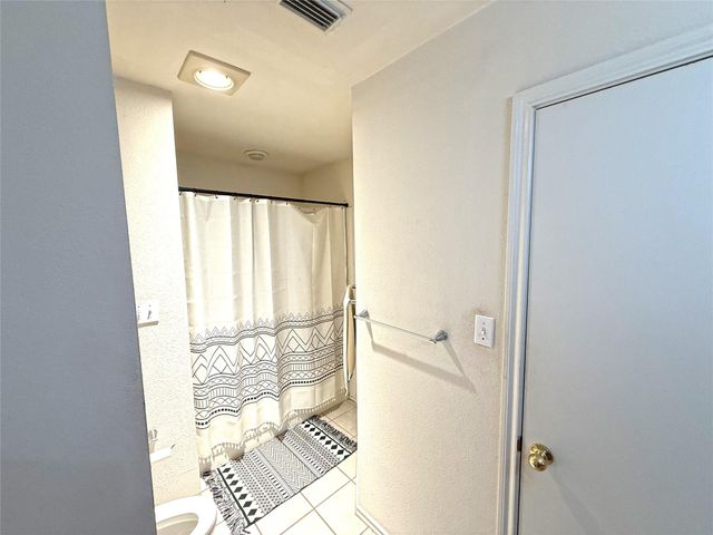 1618 Parkfield CIR, Round Rock, TX 78664