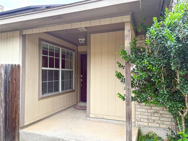 1618 Parkfield CIR, Round Rock, TX 78664