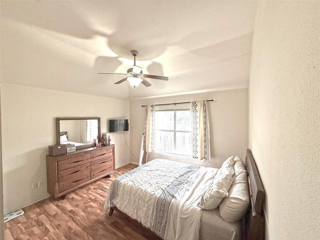 1618 Parkfield CIR, Round Rock, TX 78664
