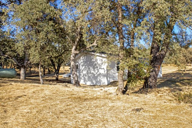 1240 Hidden Ridge Trl, Pilot Hill, CA 95664