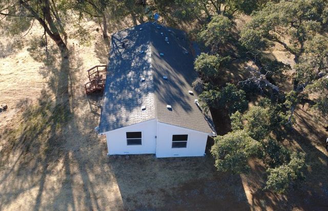 1240 Hidden Ridge Trl, Pilot Hill, CA 95664