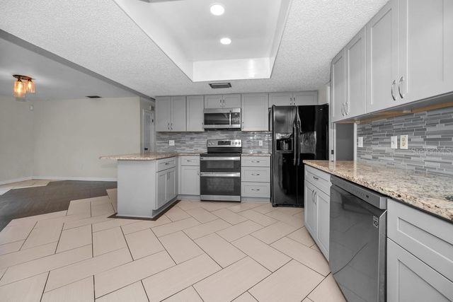 2761 OAK BEND COURT, New Port Richey, FL 34655