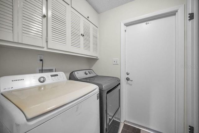 2761 OAK BEND COURT, New Port Richey, FL 34655