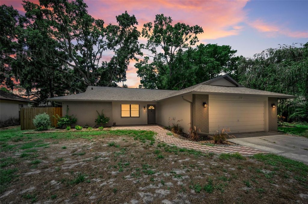 2761 OAK BEND COURT, New Port Richey, FL 34655
