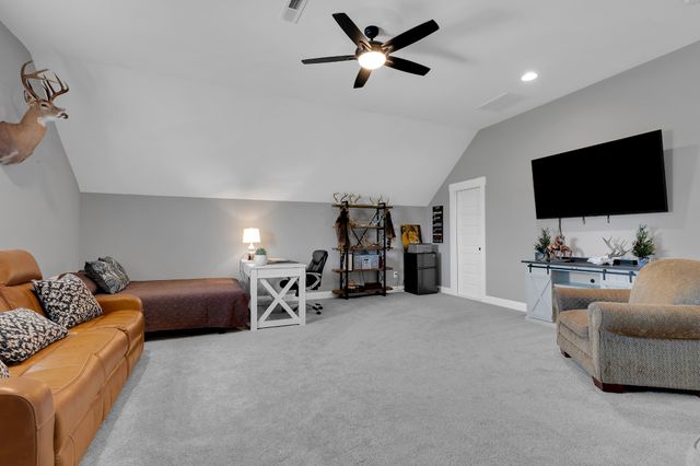 3256 Ostella Rd, Cornersville, TN 37047