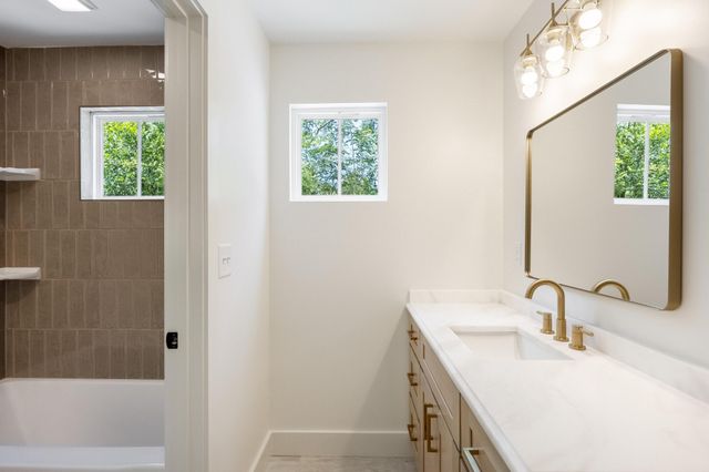 329 Isbill Road, Chattanooga, TN 37419