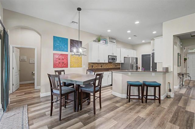 2622 RED FERN DRIVE, Dover, FL 33527