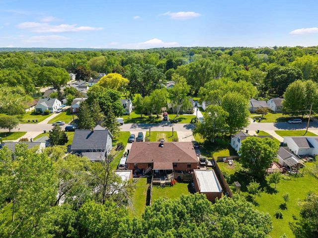 1269 Garland STREET, Allouez, WI 54301