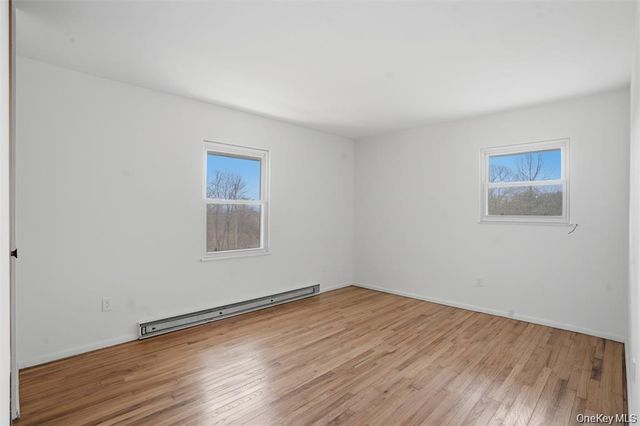 26 Lauretta Drive, Highland, NY 12528