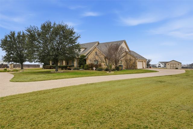 504 Casa Del Rancho Road, Lorena, TX 76655