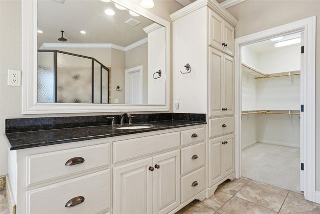 504 Casa Del Rancho Road, Lorena, TX 76655