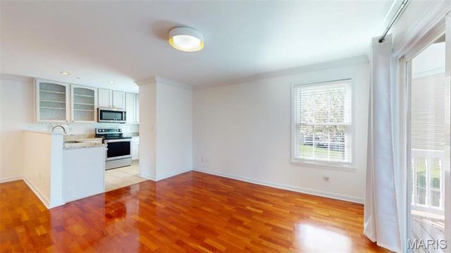 1125 Arbor Creek Drive 2B, St Louis, MO 63122