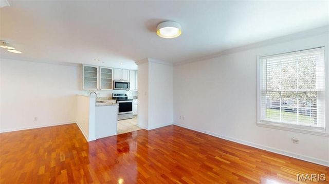 1125 Arbor Creek Drive 2B, St Louis, MO 63122