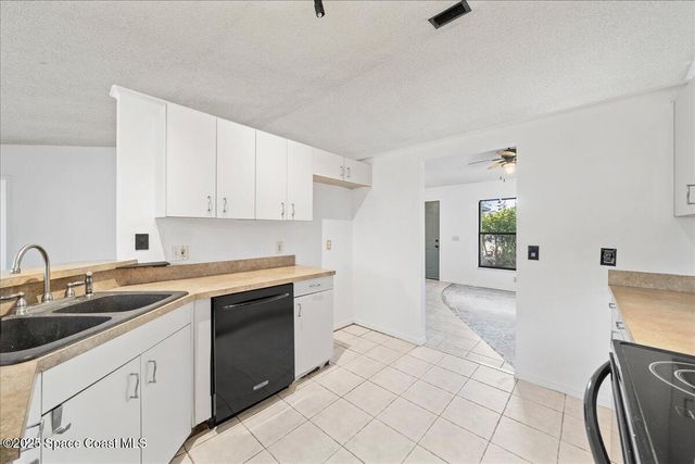 1639 Sweetwood Drive, Melbourne, FL 32935