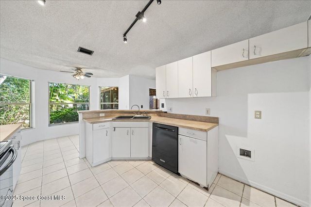 1639 Sweetwood Drive, Melbourne, FL 32935