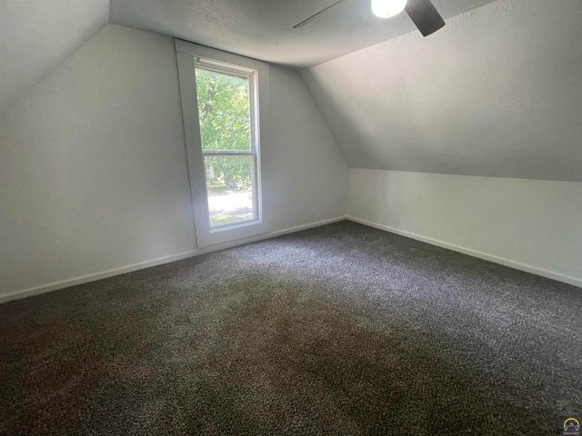 211 S Constitution St, Emporia, KS 66801