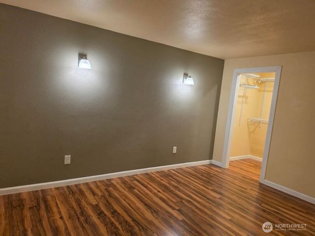 288 Decatur Avenue, Port Orchard, WA 98366