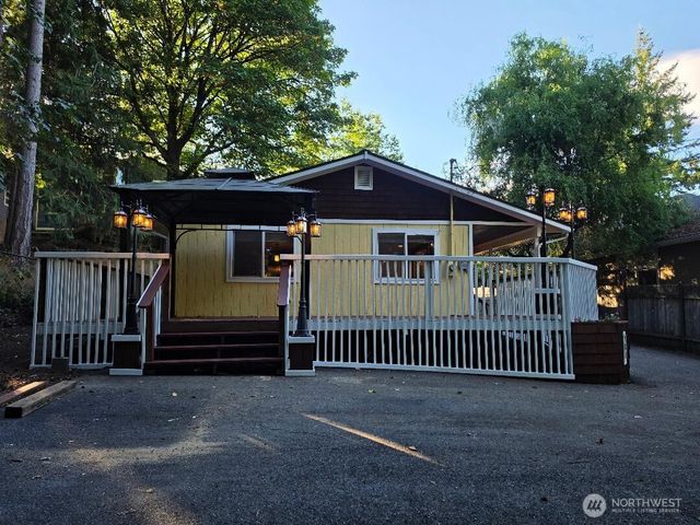 288 Decatur Avenue, Port Orchard, WA 98366
