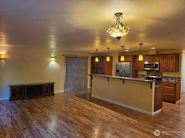 288 Decatur Avenue, Port Orchard, WA 98366