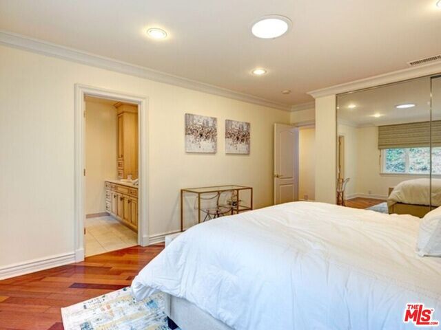 1915 Loma Vista Drive, Beverly Hills, CA 90210