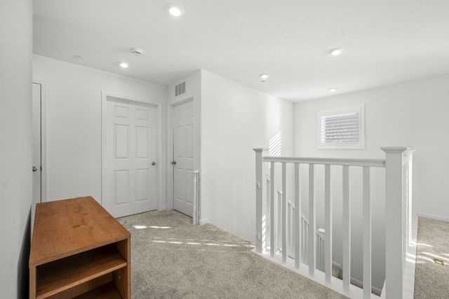 1128 Solace River Way, Roseville, CA 95747