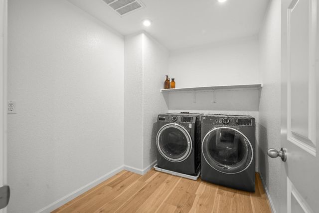 1128 Solace River Way, Roseville, CA 95747