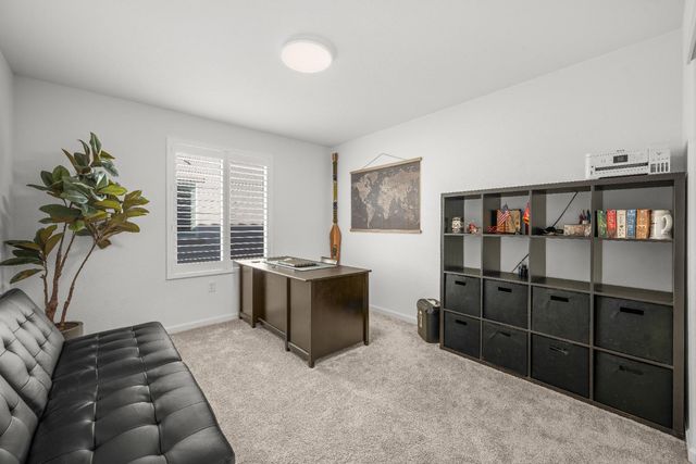 1128 Solace River Way, Roseville, CA 95747