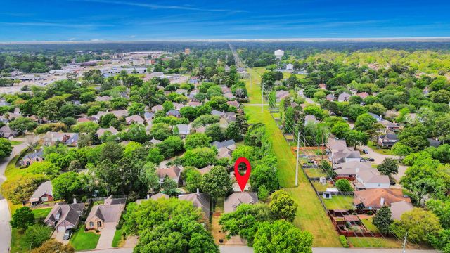 19219 Kristen Pine Drive, Humble, TX 77346