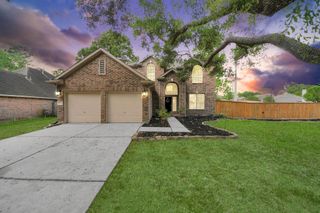 19219 Kristen Pine Drive, Humble, TX 77346