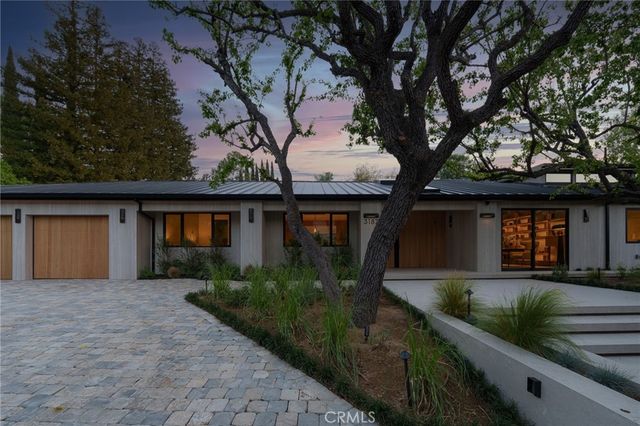 3187 Oakdell Rd, Studio City, CA 91604
