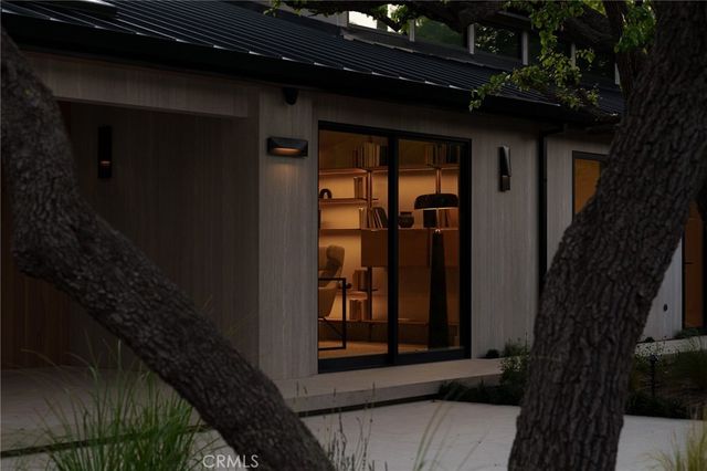 3187 Oakdell Rd, Studio City, CA 91604