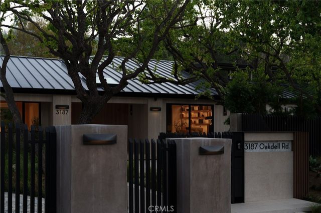 3187 Oakdell Rd, Studio City, CA 91604