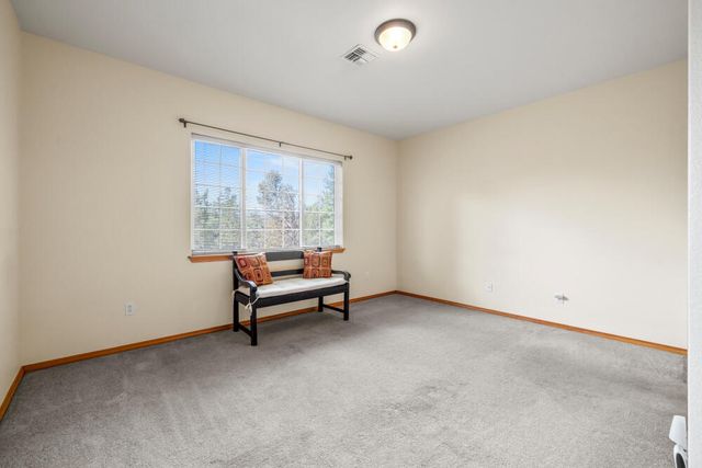 5040 Swallow Court, Klamath Falls, OR 97601