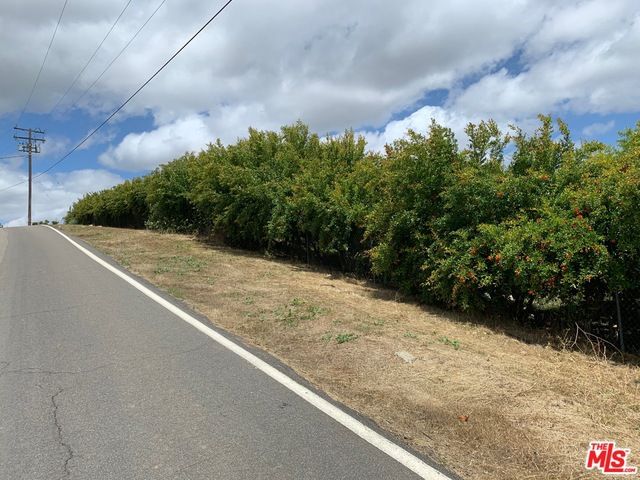 45220 Los Gatos Road, Temecula, CA 92590