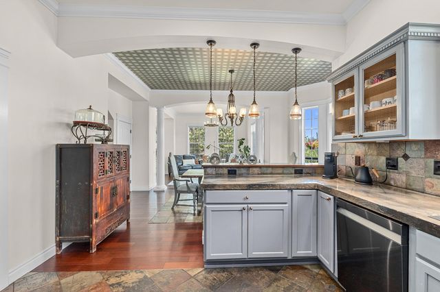 12101 E Randall Rd, Mead, WA 99021