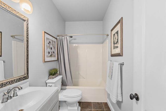 12101 E Randall Rd, Mead, WA 99021