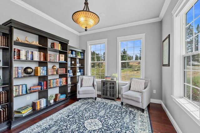 12101 E Randall Rd, Mead, WA 99021