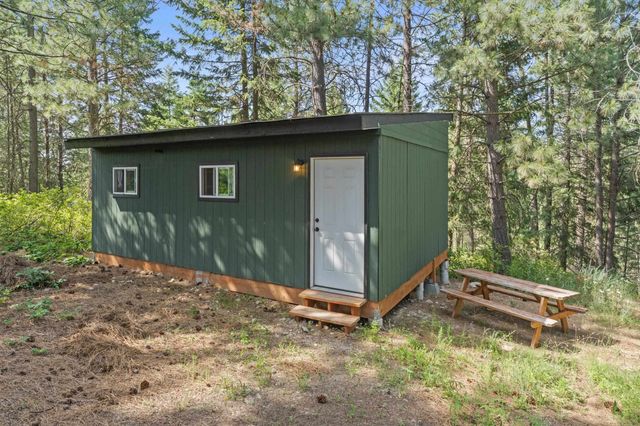 12101 E Randall Rd, Mead, WA 99021