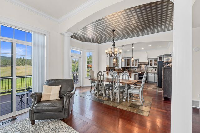 12101 E Randall Rd, Mead, WA 99021