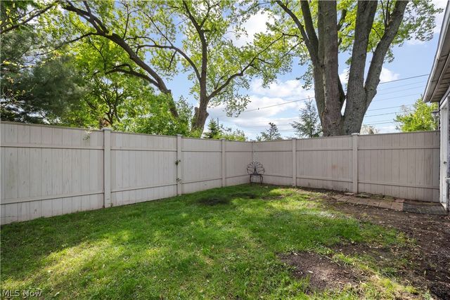 1092 Cooper Foster Park Road, Lorain, OH 44053