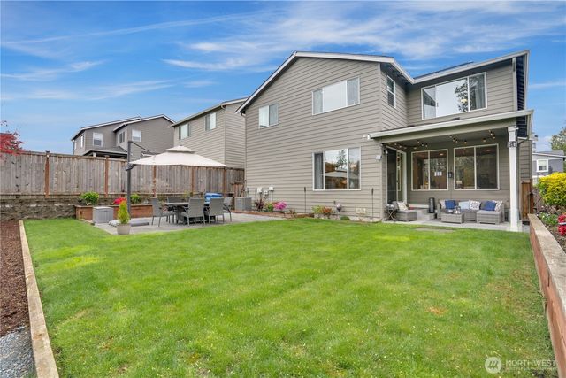 5716 13th Street Ct NE, Tacoma, WA 98422
