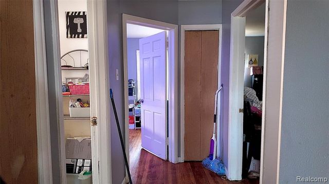 19412 Prest Street, Detroit, MI 48235