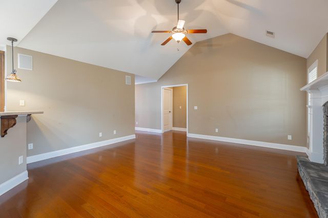 40 Holly Oak Lane, Ringgold, GA 30736