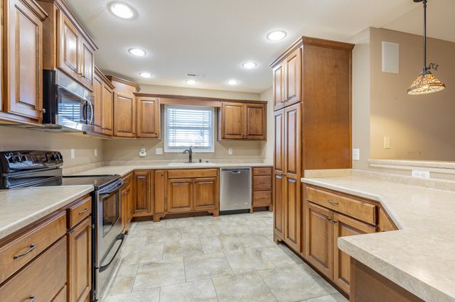 40 Holly Oak Lane, Ringgold, GA 30736