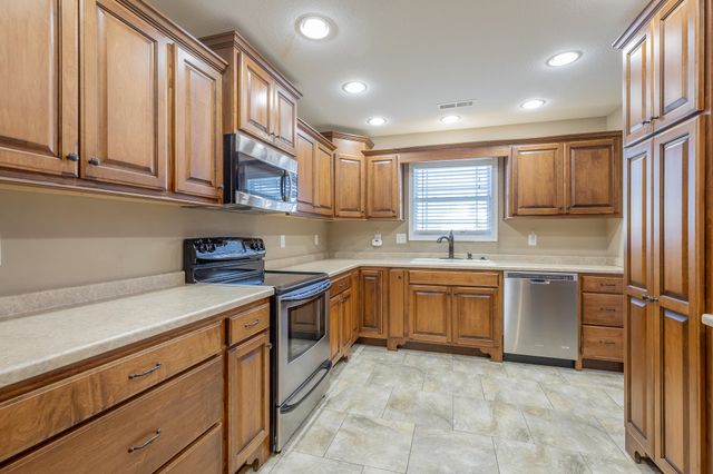 40 Holly Oak Lane, Ringgold, GA 30736