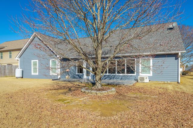 40 Holly Oak Lane, Ringgold, GA 30736