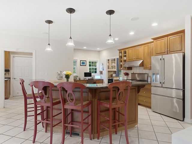615 Treehouse PARKWAY, Kohler, WI 53044