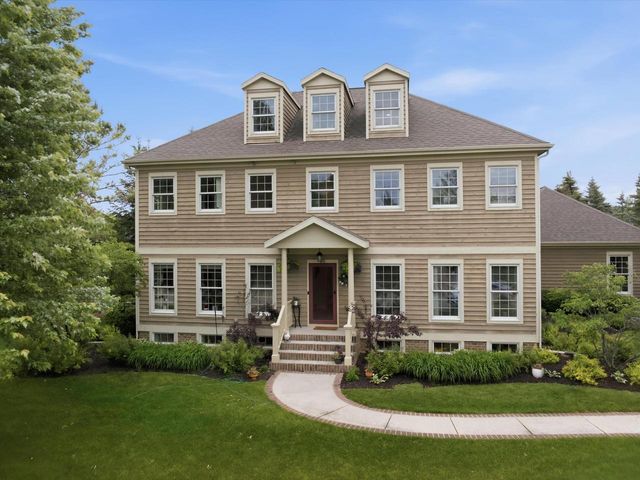 615 Treehouse PARKWAY, Kohler, WI 53044