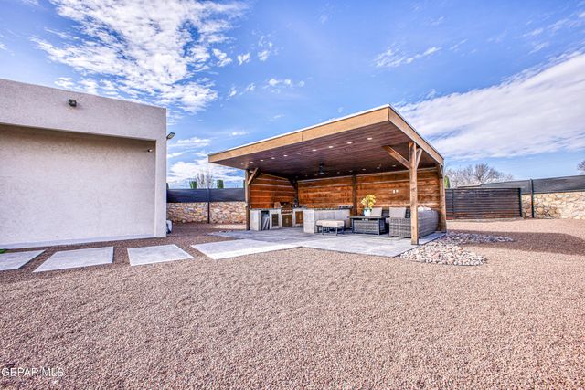 6328 CAMINO PINON Place, El Paso, TX 79932