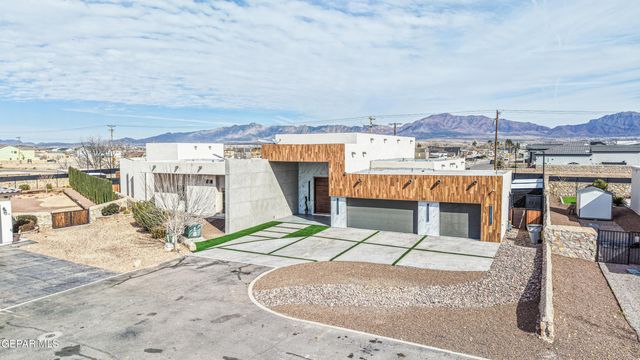 6328 CAMINO PINON Place, El Paso, TX 79932